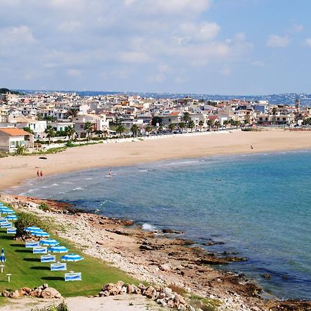 Hotel Acquamarina Донналуката Екстер'єр фото
