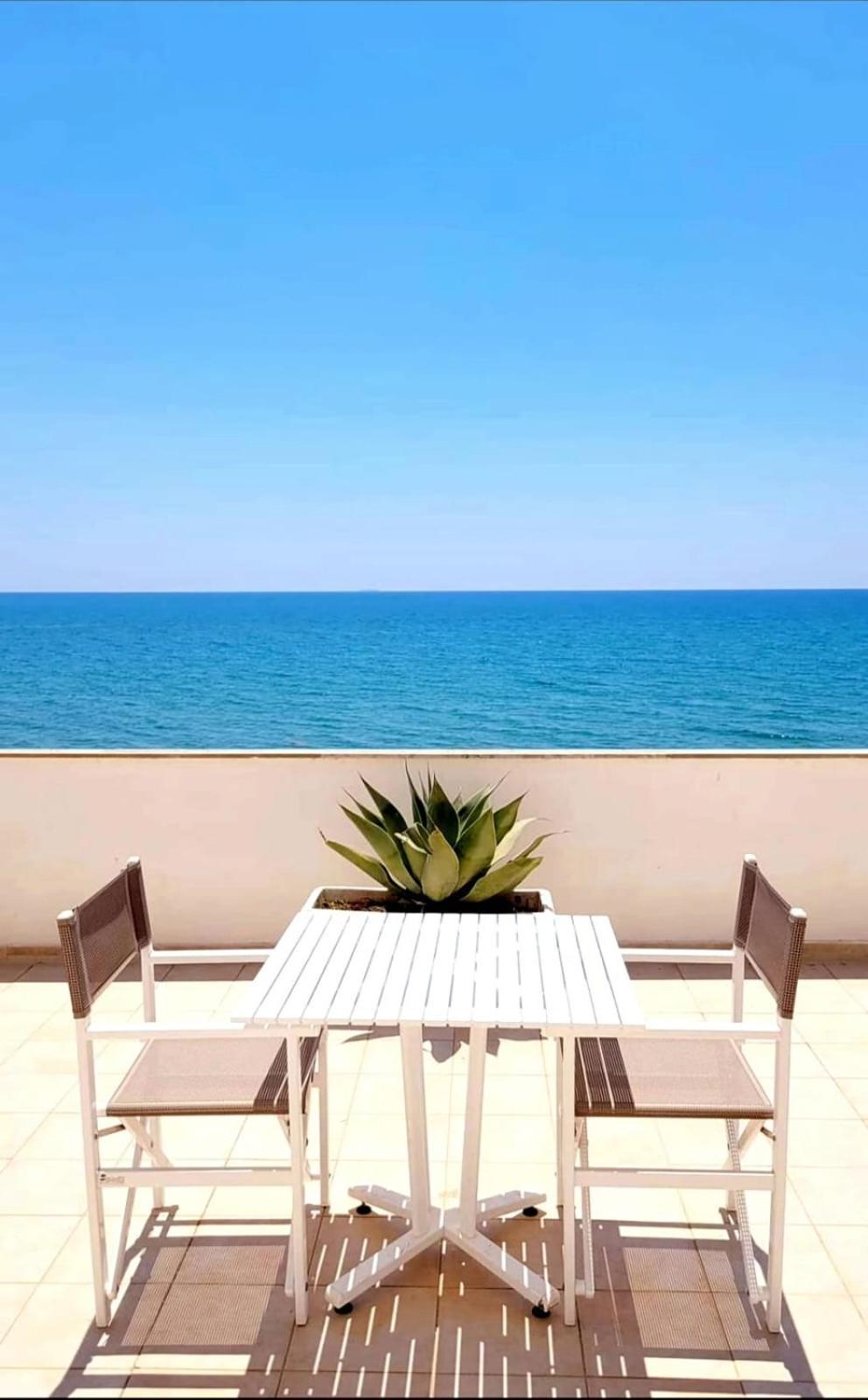 Hotel Acquamarina Донналуката Екстер'єр фото