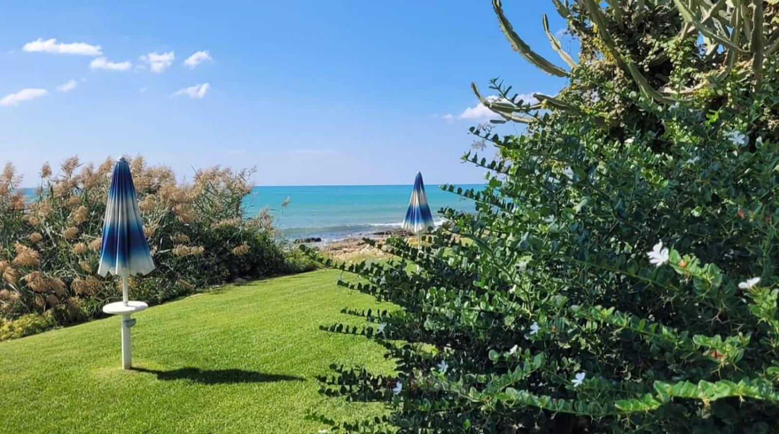 Hotel Acquamarina Донналуката Екстер'єр фото