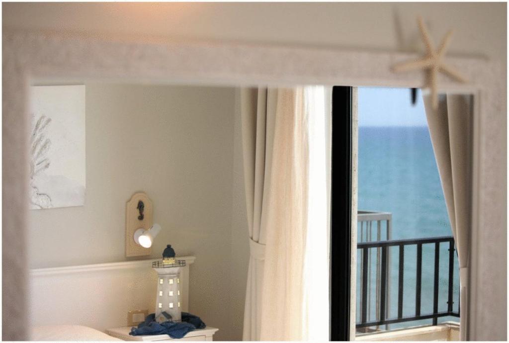 Hotel Acquamarina Донналуката Екстер'єр фото